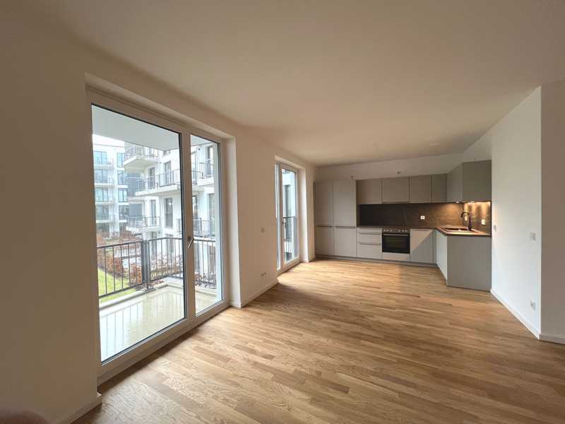4-Zimmerwohnung mit Balkon, Loggia und Stellplatz in Hamburg-Altona!