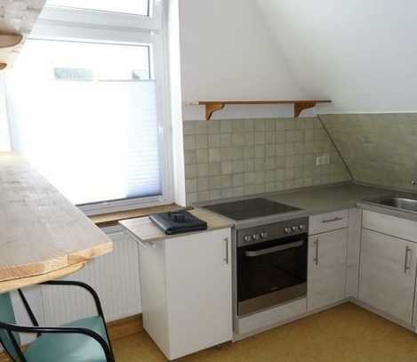 Sanierte 2-Raum-Wohnung mit Einbauküche in Bielefeld-West