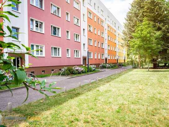 Wunderschöne renovierte 4 Zimmerwohnung im Grünen / Magdeburg