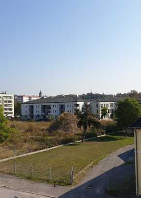 2 ZKB mit Balkon in Nordhausen mit EBK ab sofort zu vermieten !