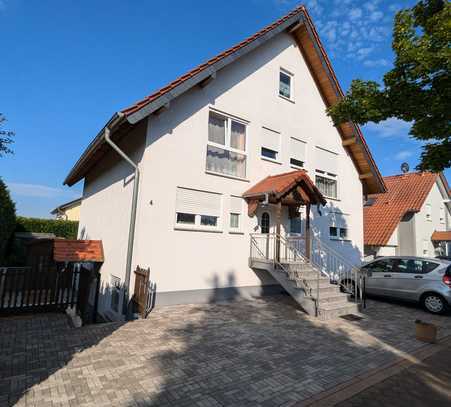 Mehrfamilienhaus mit Einliegerwohnung