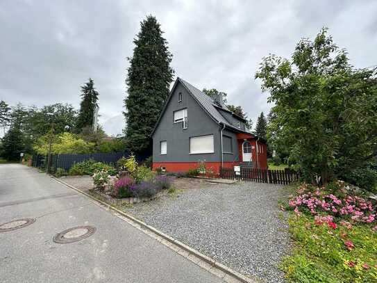 Ehemaliges Ärztehaus mit wunderschönem Naturgarten in TOP Lage, ohne Provision!