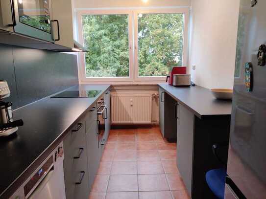 Helle 4-Zimmer Wohnung mit zwei Balkonen und Bädern- in Göttingen
