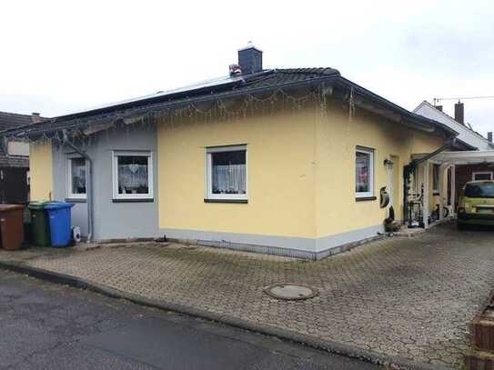 Sehr gepflegter und schöner Bungalow in guter Lage