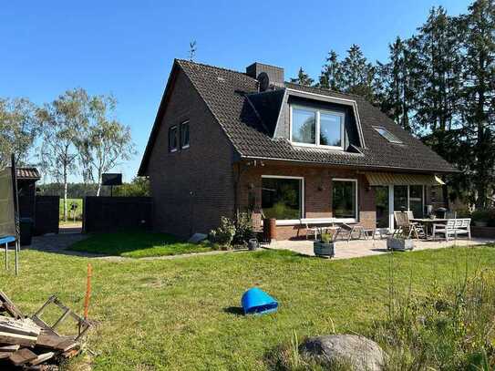 Charmantes Einfamilienhaus mit Einliegerwohnung in idyllischer Lage von Oldendorf-Wetzen