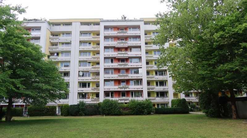 3,5 - Zimmer - Wohnung mit Loggia in ruhiger Lage!!!