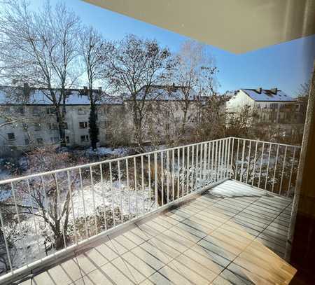 **1. Monat Kaltmietfrei - 3 Raumwohnung mit Balkon - Zichorienhöfe - WE36**