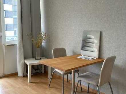 Möbliertes Appartement mit Balkon und Einbauküche in Bonn