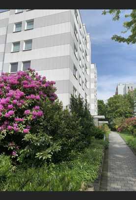 EG 3,5-Raum-Wohnung mit Balkon und Einbauküche in Essen