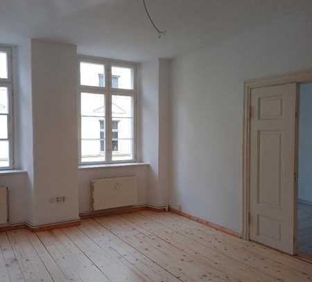 Große 3-Zimmer-Wohnung in Stralsund / Altstadt / 2 Eingangstüren