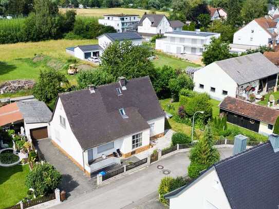 Bezugsfähiges Einfamilienhaus mit Potential und großzügigen Grundstück zum Spitzenpreis