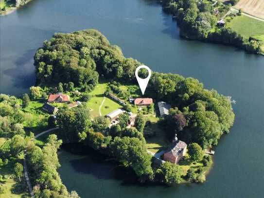 Erstbezug! Moderne Doppelhaushälfte mit 5,5 Zimmer umgeben von Natur am kleinen Plöner See