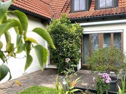 Ch.Schülke-Immobilien; Charmantes Reihenmittelhaus in taumhafter Lage