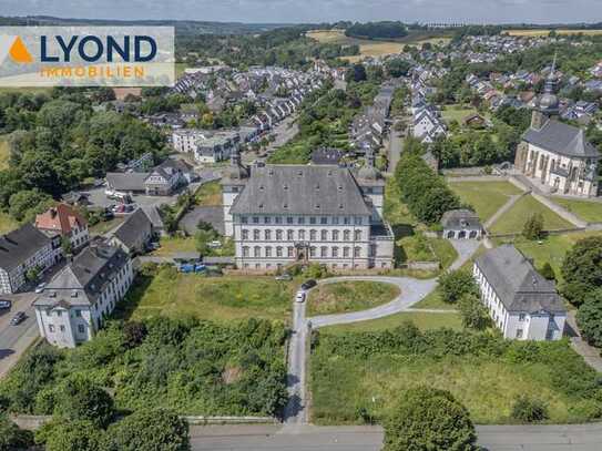 Schloss Mülheim (Ordensritter-Residenzschloss)! 12-Wohneinheiten mit ca. 1500 m² realisierbar!