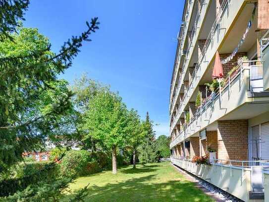 Erstbezug nach Sanierung - Helle 2-Zimmer-Wohnung mit Balkon in Milbertshofen