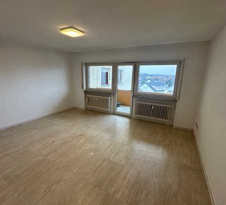 Kapitalanlage oder Eigennutzung!! 1-Zimmerwohnung mit ca. 46 qm, Balkon und TG-Stellplatz