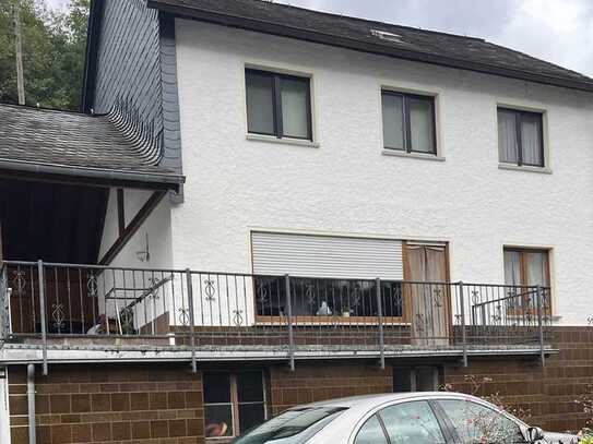 Geräumiges Einfamilienhaus mit großem Garten und Terrasse in ruhiger Lage von Dausenau zu vermieten