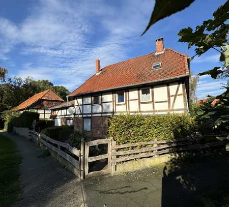 Geräumiges, gepflegtes 6-Raum-Einfamilienhaus in Münstedt Lahstedt