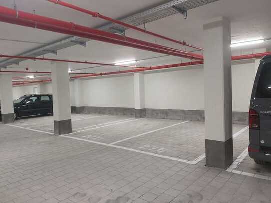 sicherer Tiefgaragenstellplatz in Neubau ab 01.11.24 zu vermieten