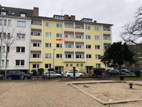 vermietete 2 Zimmer Balkon-Wohnung im Herzen von Köln-Sülz