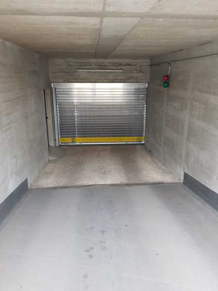                                                               Gepflegte Tiefgarage                                                       in Glockenhof (Nürnberg)