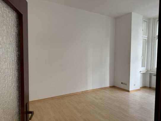 Wohnung zur Miete in Elberfeld Whg., Gas-Cirko, 2 Zi., KDB, ca. 44,5m², KM 400,- + NK 90