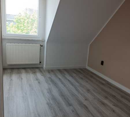 Freundliche 3,5-Zimmer-Wohnung in Overbergstraße, Hagen mit Blick auf dem Hammeckepark