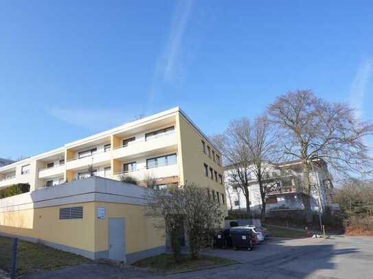 Erstbezug nach Sanierung: stilvolle 3-Zimmer-Wohnung mit EBK und Balkon in Coburg