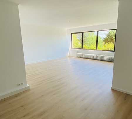 Großzügige, helle 2 Zimmerwohnung mit Sonnenterrasse