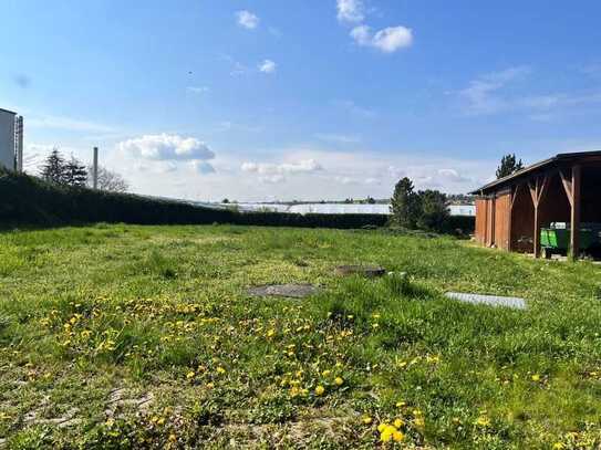 Modernes Erker-Haus mit Charme in 2. Baureihe auf knapp 700m² Grundstück