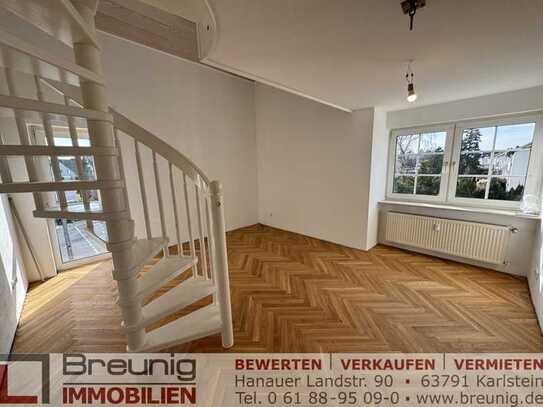 Gepflegte 3,5-Zi.-OG-Wohnung mit ausgebautem Spitzboden, Balkon & Carport in Ober-Roden