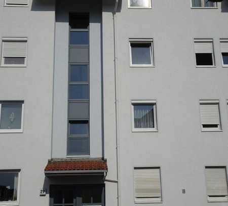 *** ab 15.03.2025 + 3 Zimmer + Balkon + Wanne + Stellplatz ***