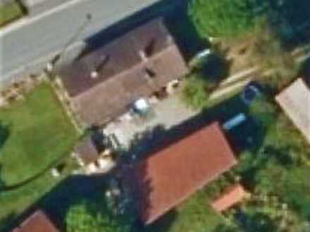 Ansprechende 4-Zimmer-Doppelhaus mit Terrasse und Garten in Eckersdorf OT Eschen