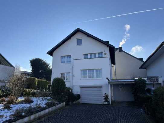 Bezugsfrei! Charmante Eigentumswohnung in Ruhig-Lage Wachtberg-Niederbachem Blick zum Siebengebirge!