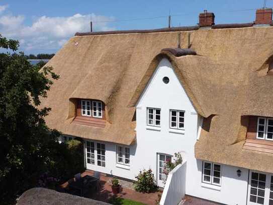 Zauberhafte Ferienwohnung unter Reet in Dunsum