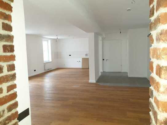 120 m² Erdgeschosswohnung, barrierefrei, Weilrod 4,5 Zimmer