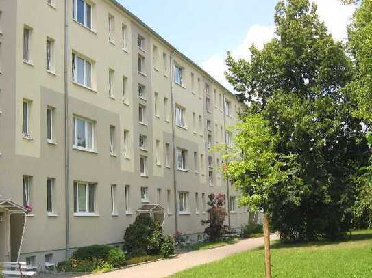 Bequeme Familienwohnung mit Westbalkon und Einbauküche