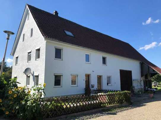 Leben auf dem Bauernhof, ein Wunsch wird wahr, schöner Bauernhof und viel Land in Essendorf / Staig