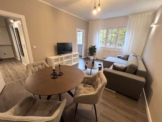 Freshly renovated Apartment in the Heart of Schöneberger Akazienkiez! (Max. 12 months)