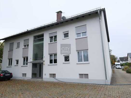 Einziehen und Wohlfühlen - Erdgeschosswohnung mit EBK, großer Terrasse u. Stellplatz in ruhiger Lage