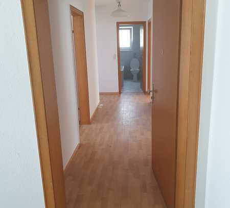 Helle 4 Zimmer Wohnung in Alt-Tannenbusch
