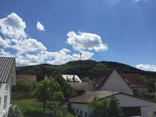 Schöne 3,5-Zimmer-Wohnung mit Ausblick