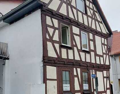 Wohn- u. Geschäftshaus mit Potenzial in Groß Zimmern, Altstadt Zentrum