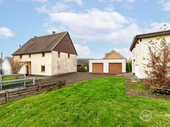 MANNELLA *Freistehendes Einfamilienhaus mit Charme* Mit Garten und Raum für Visionen.