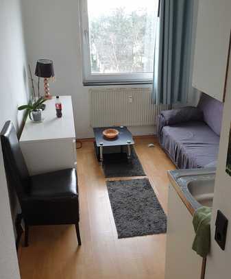 Apartment / kleine Wohnung in Wedel, Studentenapartment im Wedel Tower