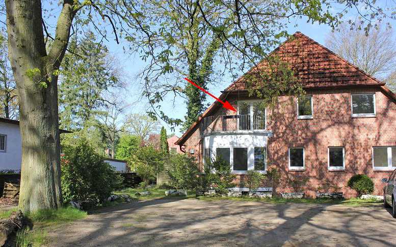 5-Zimmer Dachgeschosswohnung mit Balkon und Gartennutzung