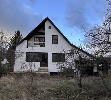 Einfamilienhaus mit tollem Garten