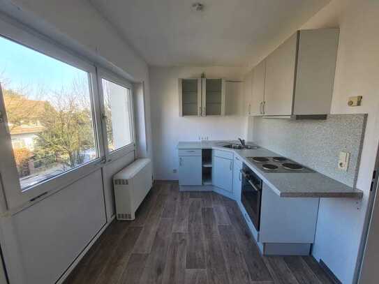 3-Zimmer-Wohnung mit Balkon und EBK in Frankfurt am Main