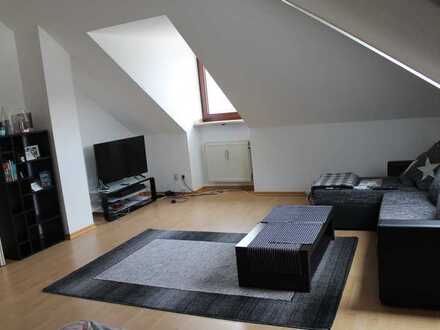 Gemütliche und ruhige Dachgeschosswohnung in Erding