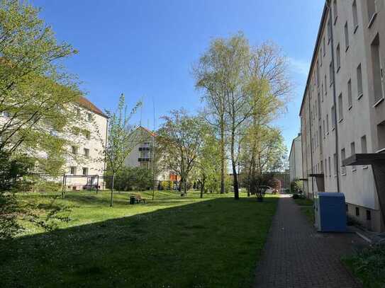 Praktisch Wohnen mit großem Balkon